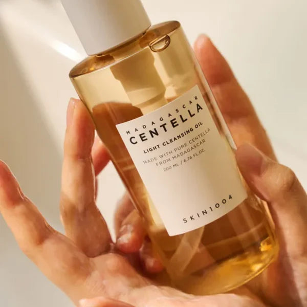 Centella Light Cleansing Oil - Limpiador a Base de Aceite